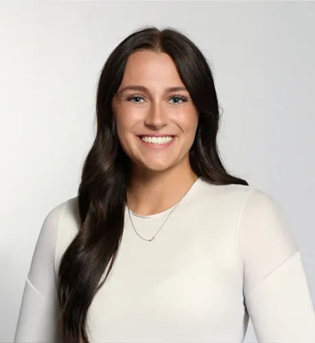 Picture of chiropractor, Shelby Tate