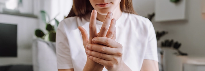 Clicking, Catching, Stiff Fingers In Rock Hill SC? Discover a Hands-On Solution